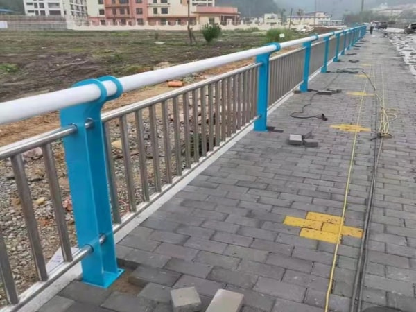 廠區(qū)一角